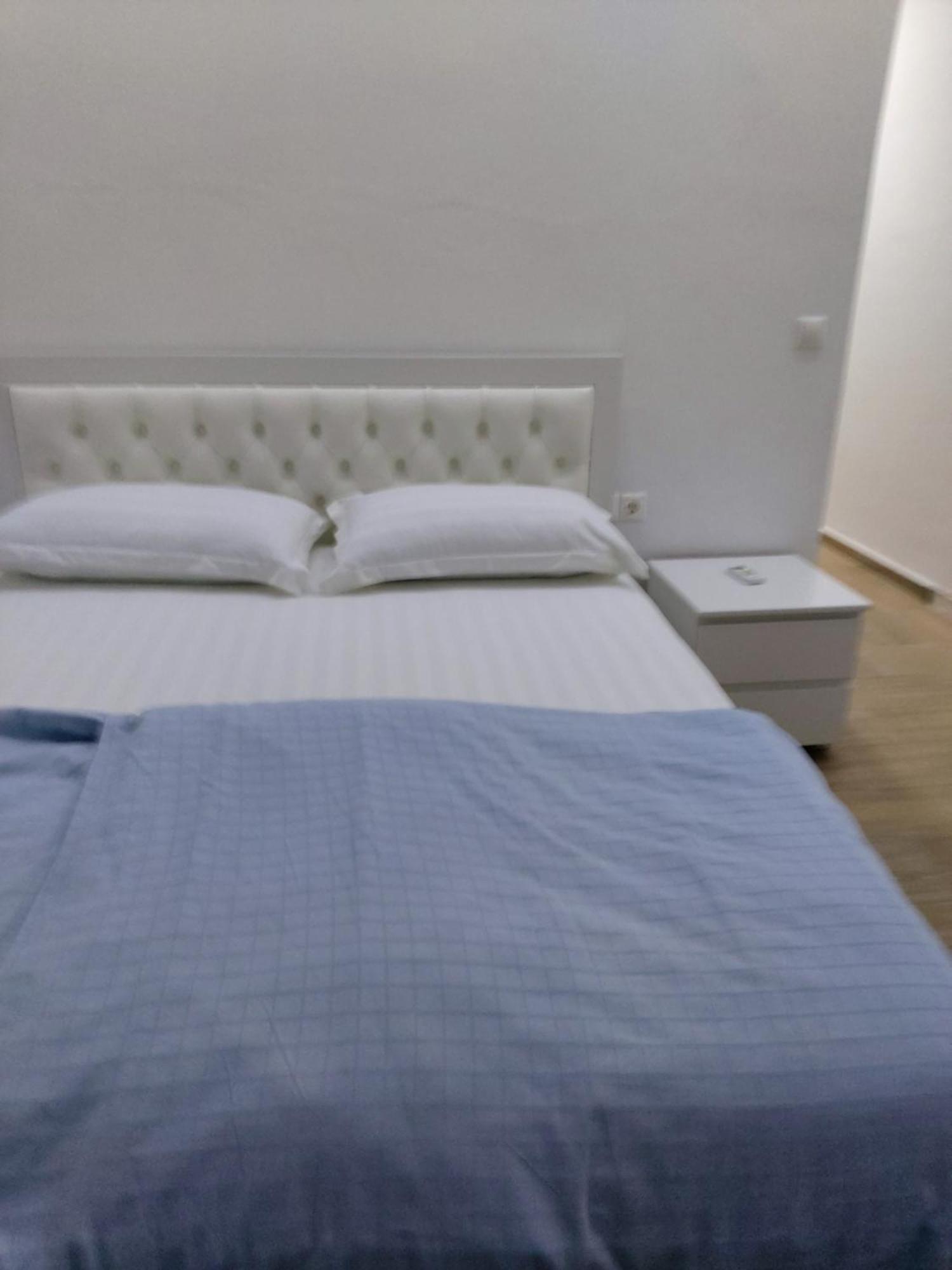 Spacious Apartment Near The Beach Sarandë Exterior foto